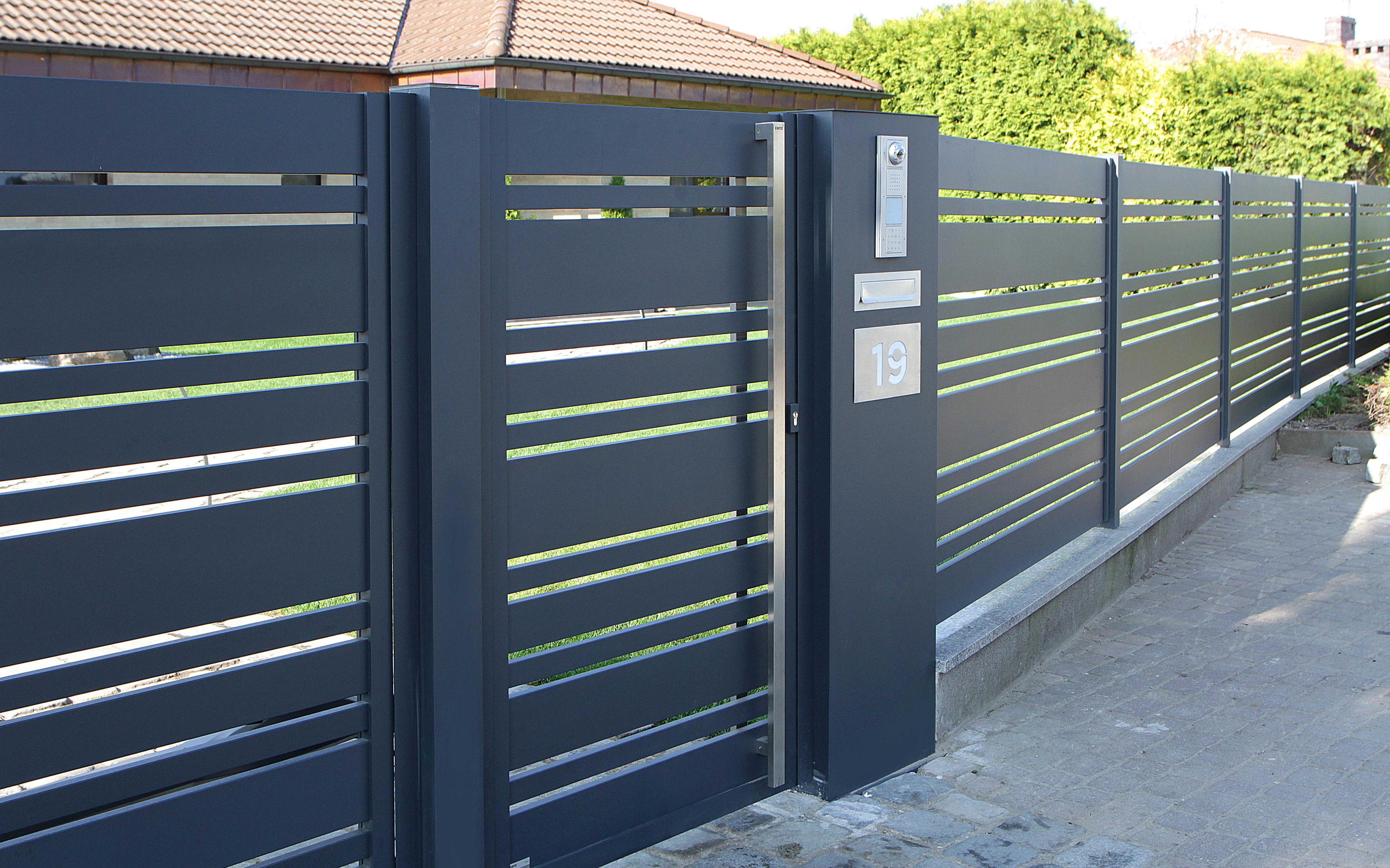 Заборы и ограждения